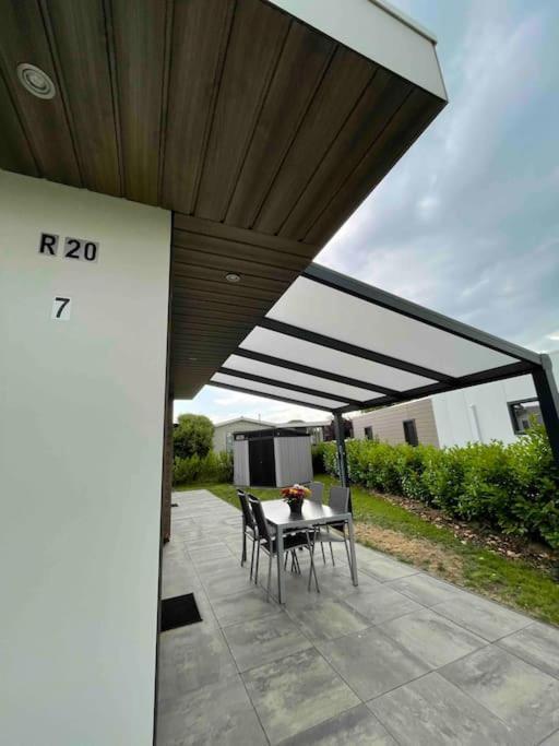 Апартаменты Luxus Cube In Lathum, Naehe Arnheim Экстерьер фото
